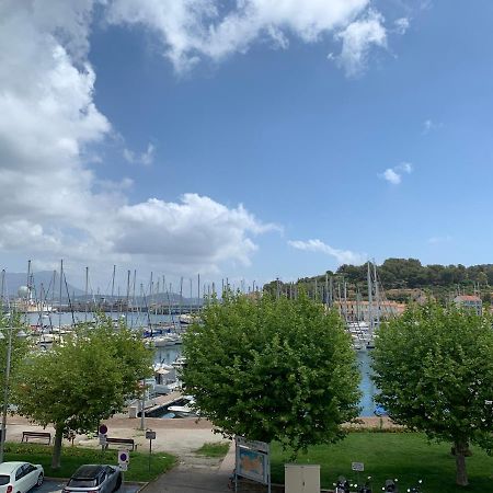 Appartement Les Pieds Dans L'Eau Saint-Mandrier-sur-Mer Exterior foto